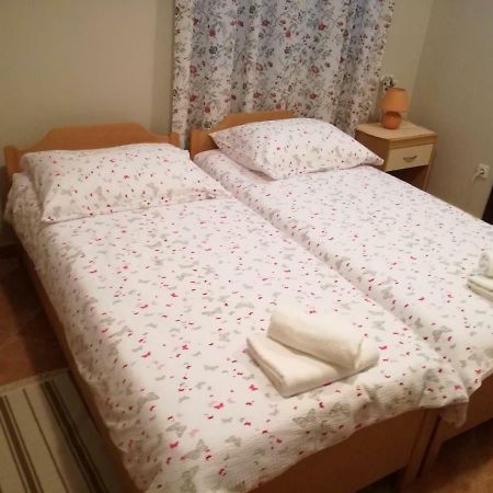 Apartment Vesna Veleniki Luaran gambar