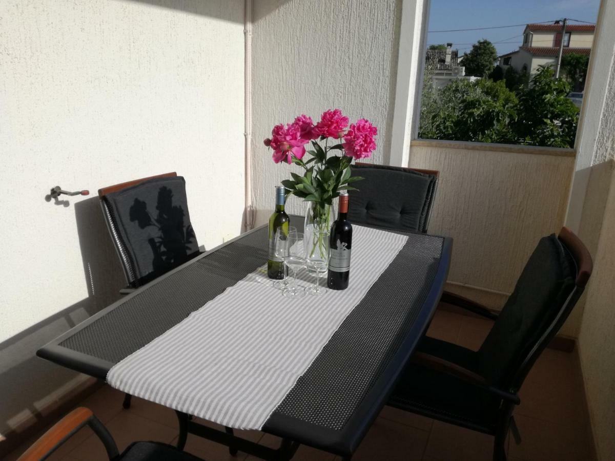 Apartment Vesna Veleniki Luaran gambar