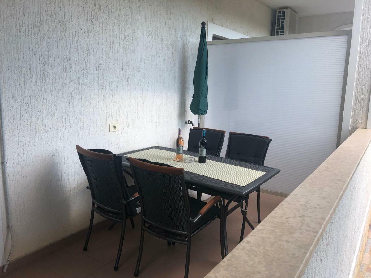 Apartment Vesna Veleniki Luaran gambar
